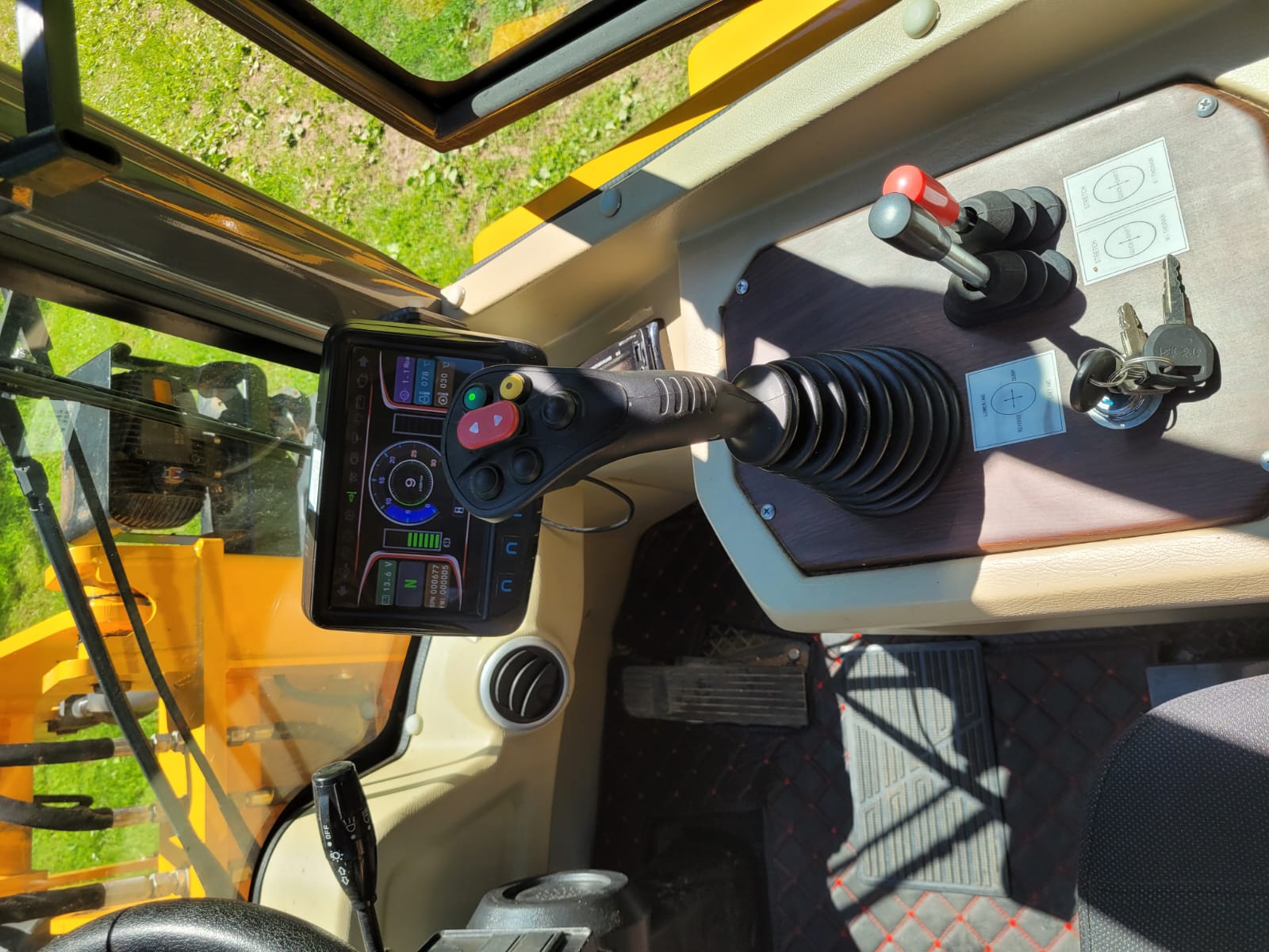 KIMA K1600, FRONTAL LOADER